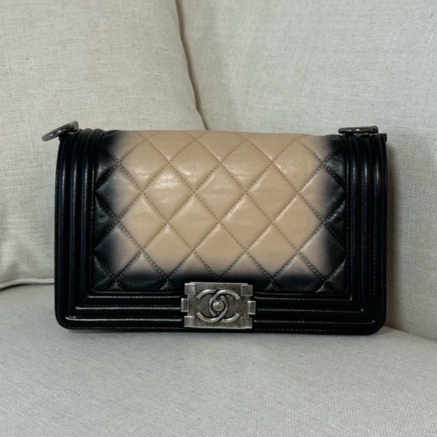 Guarantee Authentic Chanel